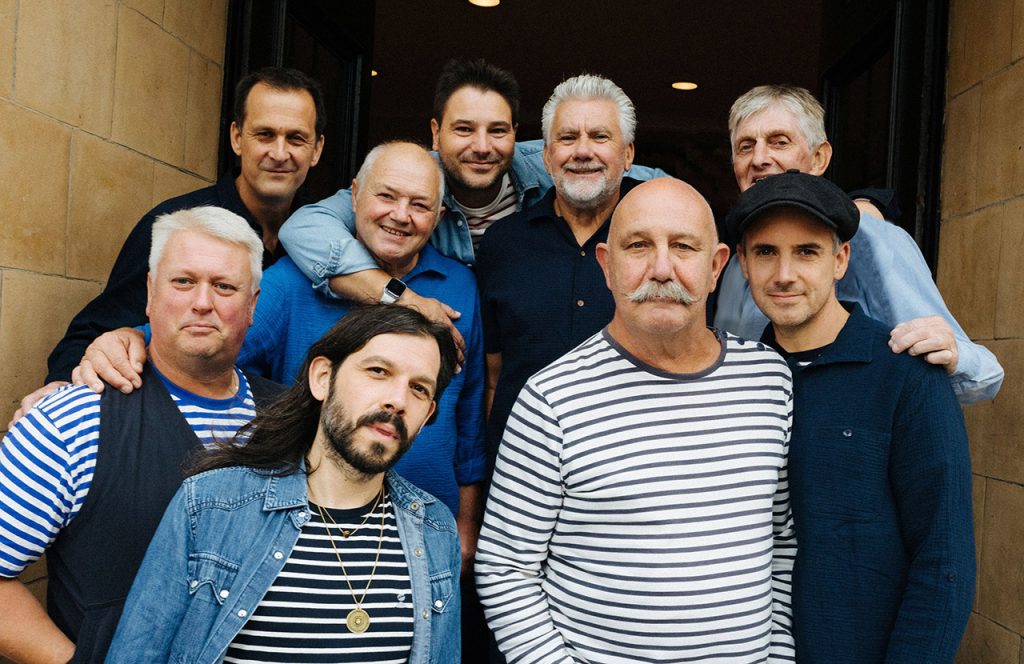 The Fisherman’s Friends announce their very first Australian tour from January 2026. 