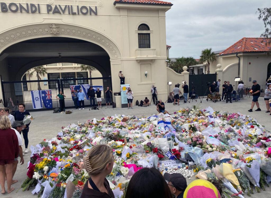 Bondi: Let the light shine through